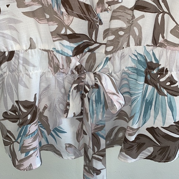 Sweet‎ Rain Tropical Blouse - Picture 5 of 6